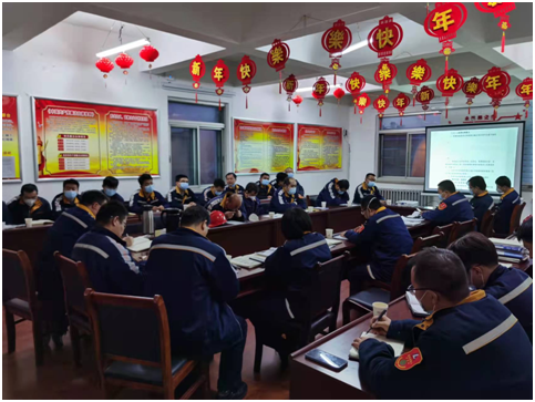 包头铝业合金事业部召开学习贯彻中铝集团第四届科技创新大会会议精神研讨会