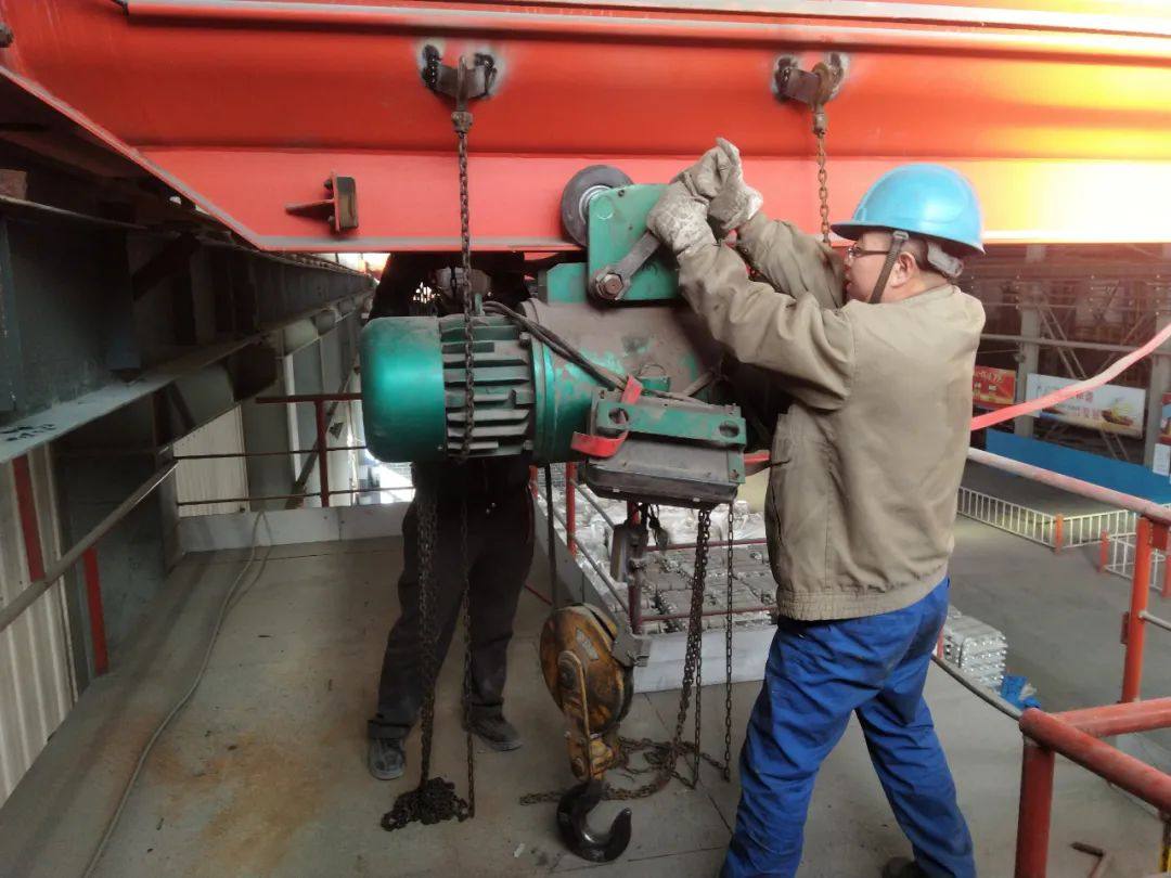 宏躍集團電解鋅廠動力運行和極板作業區積極做好兩節前各項準備工作