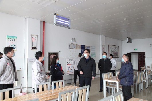 陕西美鑫党委副书记李书平深入基层检查督导疫情防控工作并慰问一线职工
