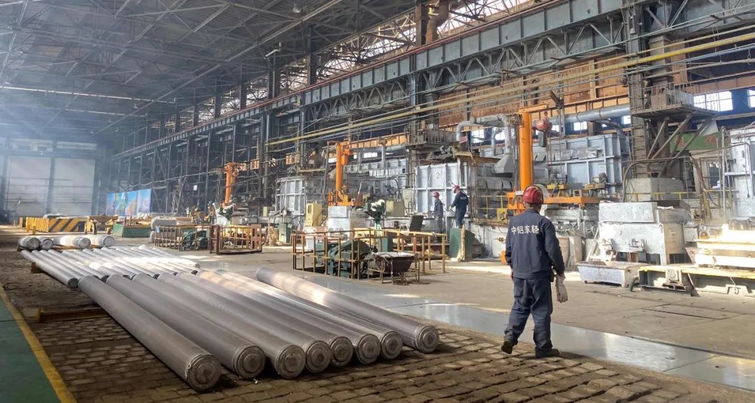 中铝东轻熔铸厂2021年全面完成生产经营指标