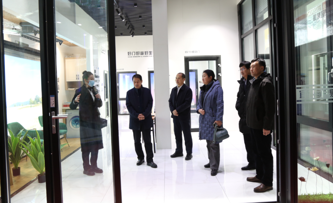 山东省总工会建材工会领导到山东华建铝业集团走访