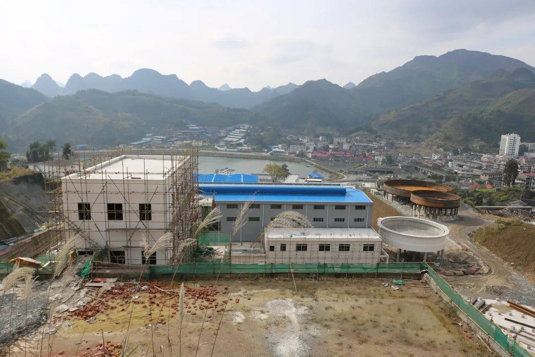 華錫集團董事長尹鴻翔、總經理雷震彬深入基層生產一線進行節前安全生產檢查