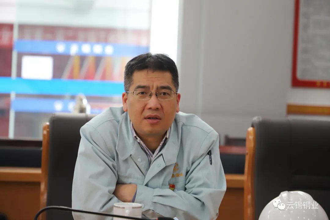 蒙自经开区副局长木伟一行到云锡铜业开展安全检查