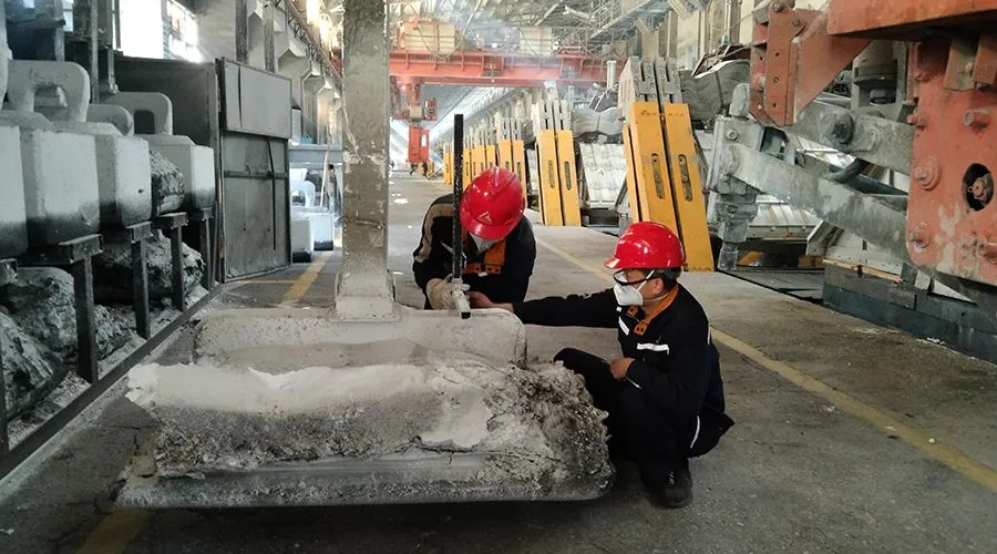 中鋁青海分公司塗層陽極已在電解廠推廣應用