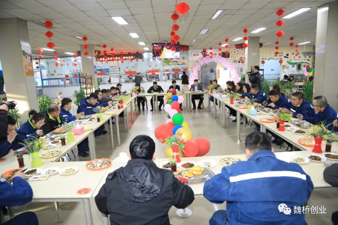 張豔紅楊叢森劉鳳海等魏橋創業領導慰問堅持節日生產的一線幹部職工