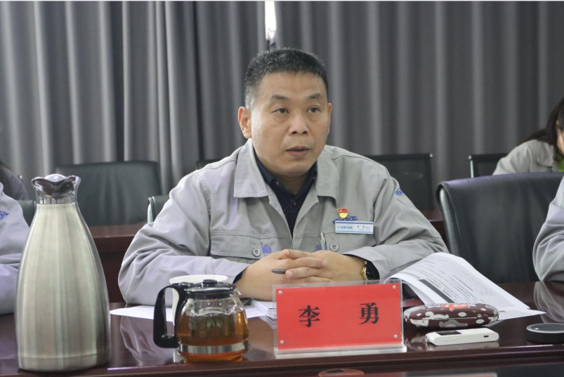 三门峡戴卡公司召开2021年第四季度绩效汇报会