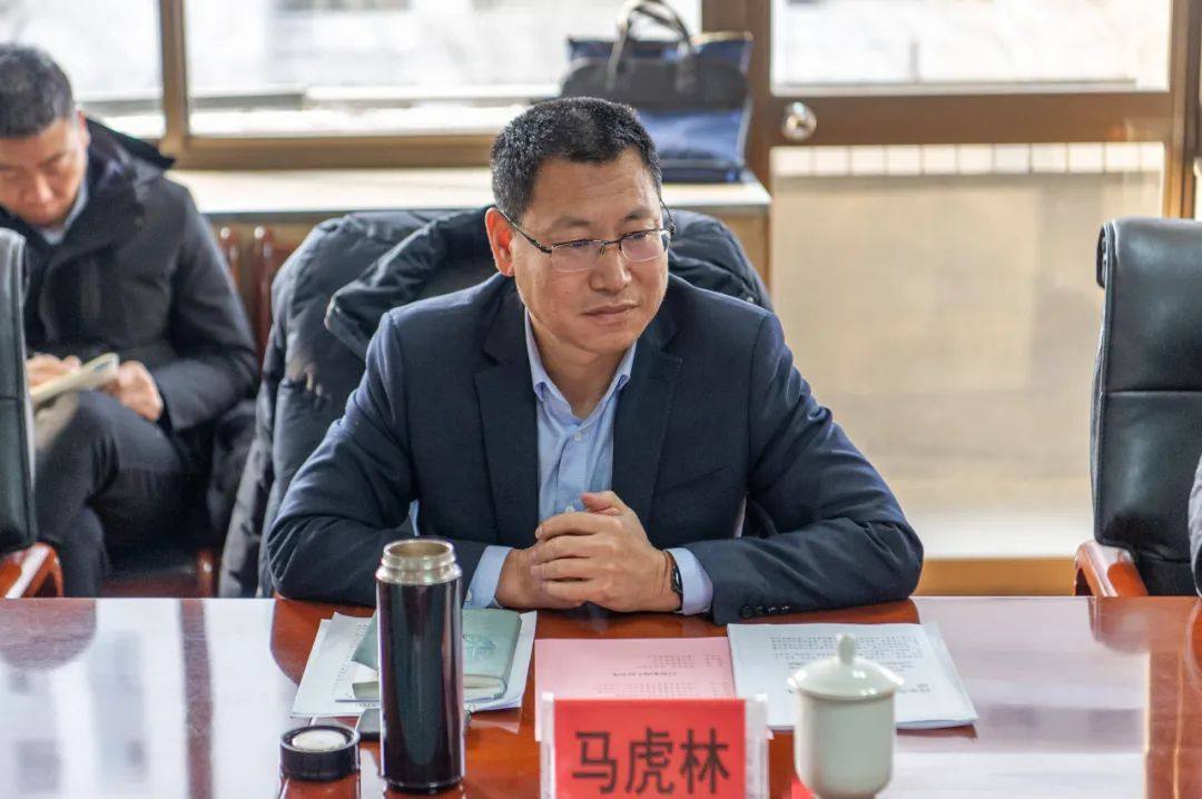 甘肅新業公司、中廣核新能源西北分公司、三亞鉉雀私募基金管理公司高管到白銀集團洽談