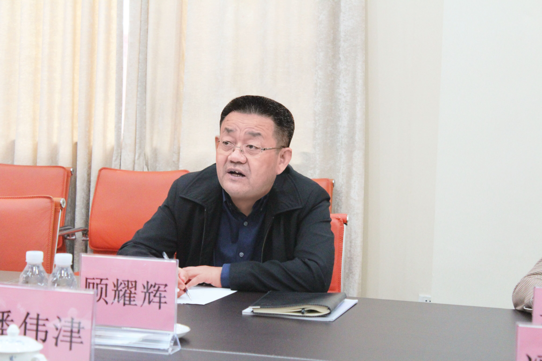 区委书记顾耀辉一行走访广东伟业集团调研指导，开展企业暖春行动