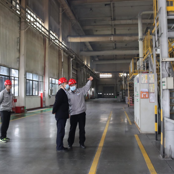集团公司副总经理宋福印到三门峡戴卡公司开展安全环保检查指导工作