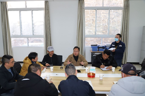 九龙县县长方和俊一行赴里伍铜业雅砻江矿业调研检查指导工作