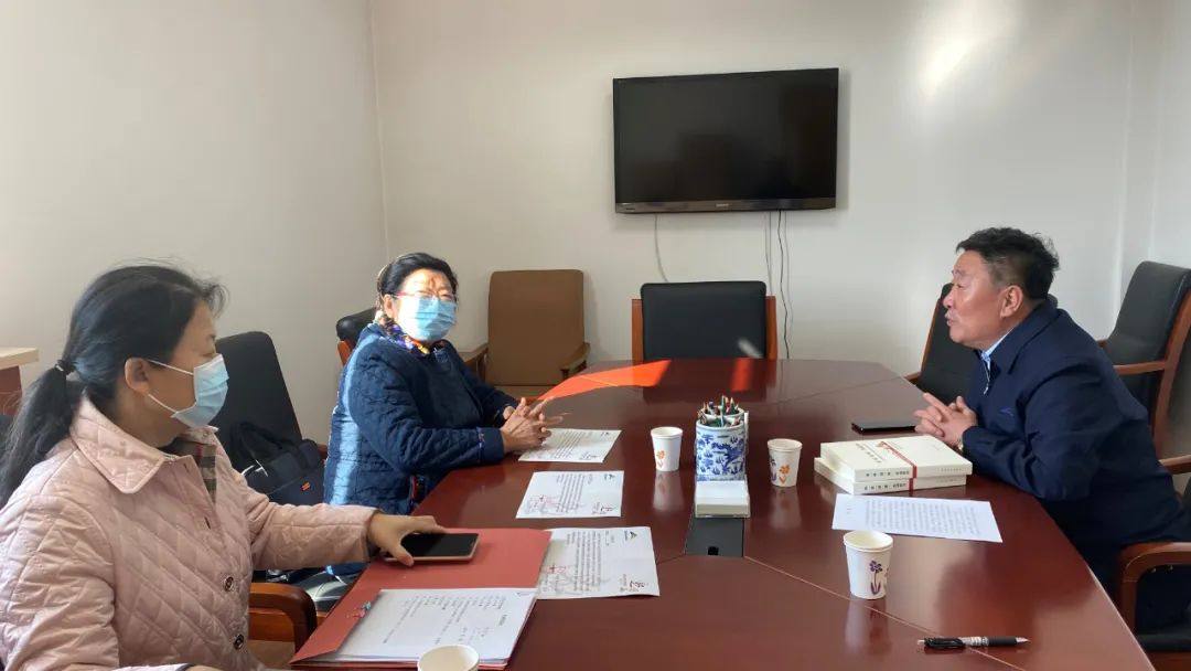 金川集团董事长王永前在京拜访第十届全国人大常委会副委员长顾秀莲