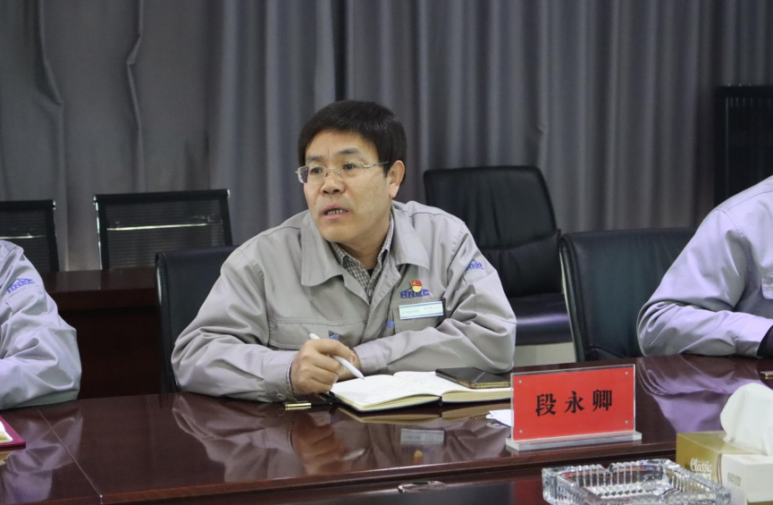 三門峽戴卡召開3月份安全環保辦公會