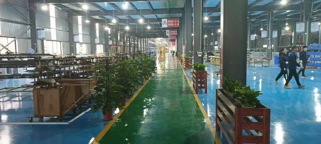 佛山市门窗业协会秘书长户诚一行走访道匠门窗