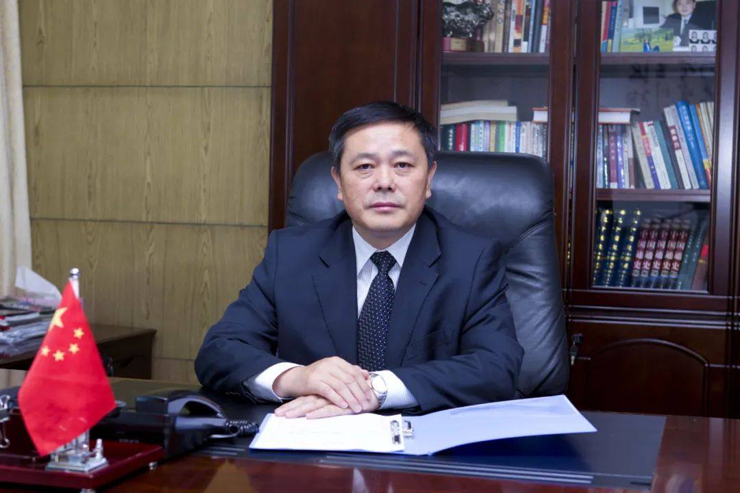 星占雄委员：依托清洁能源实现青海绿色发展