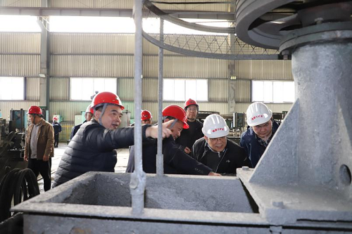 四川省自然資源廳礦保處處長賈志強一行到裏伍銅業公司開展綠色礦山“回頭看”