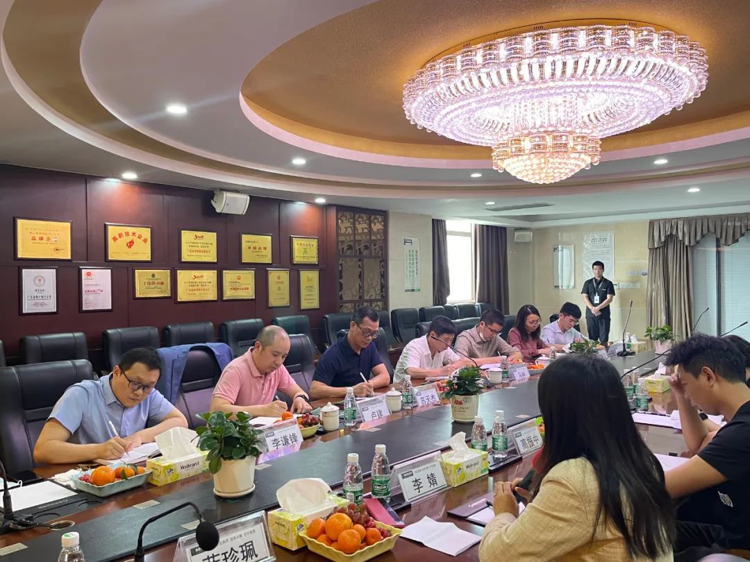 中國有色加工協會、南海區鋁型材行業協會領導蒞臨廣東高登鋁業集團參觀