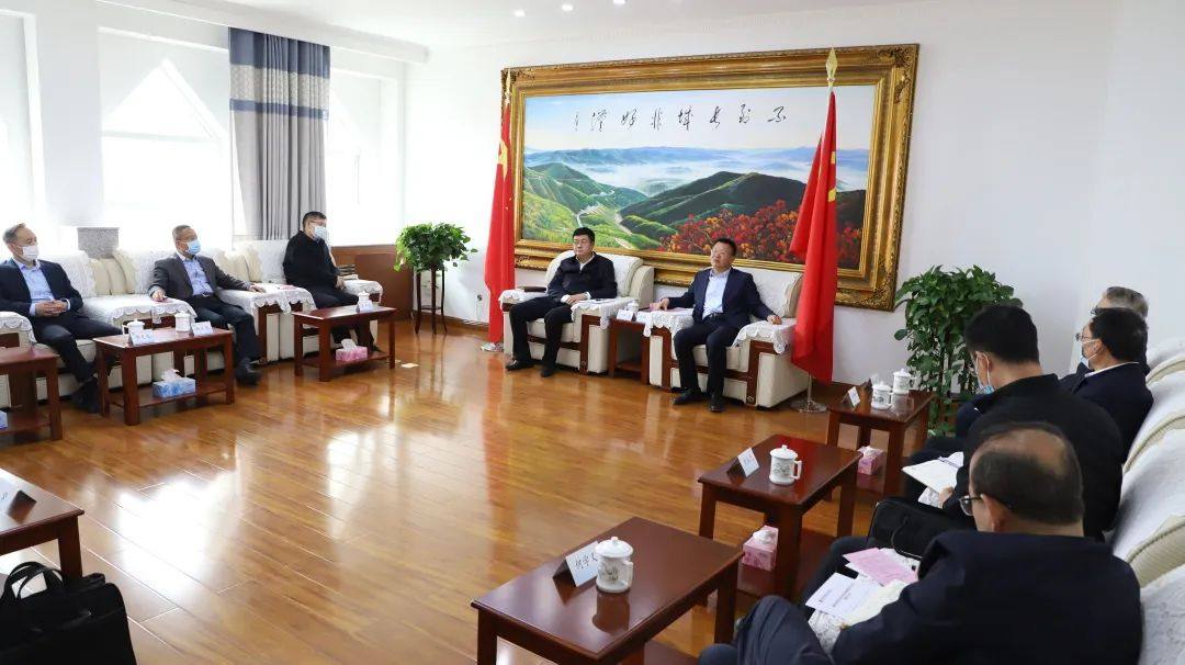 国家电投铝电公司董事长冯建清拜会固原市委书记冼国义