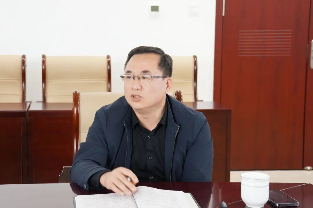 招金有色召开投资开发项目考察论证会