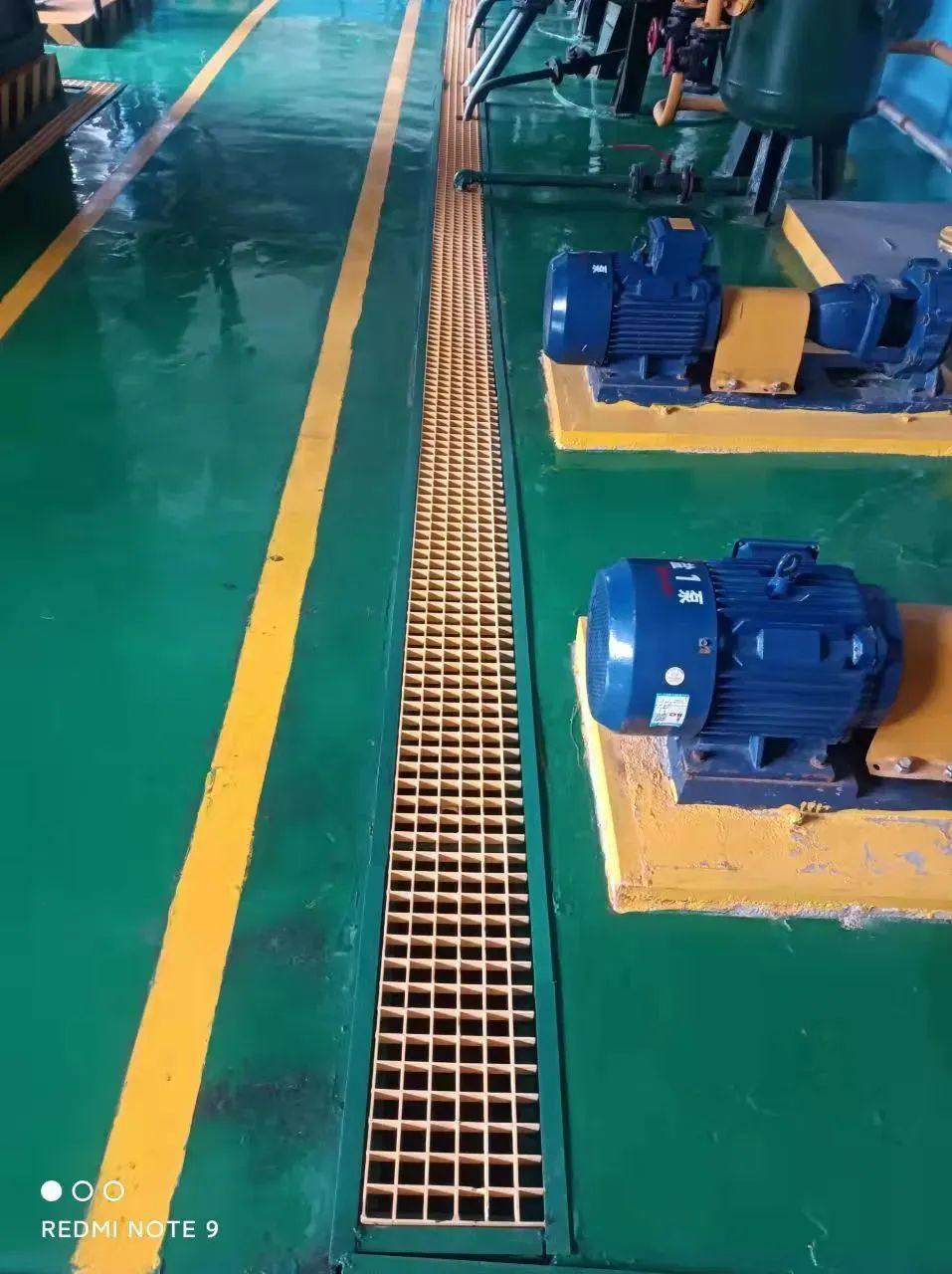 包头铝业动力厂更换排水沟盖板消除安全隐患