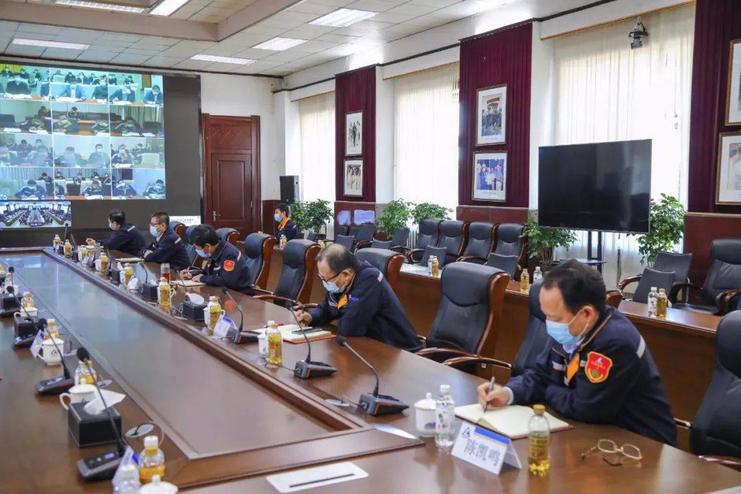 中铝东轻参加中铝高端制造全面深化改革推进会