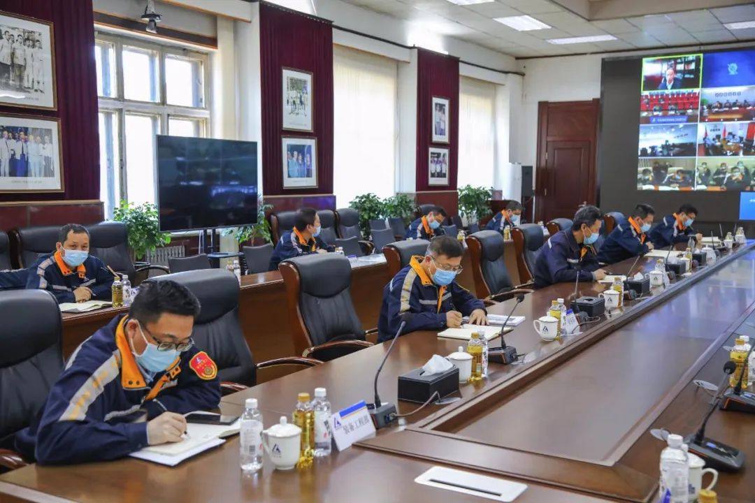 中铝东轻参加中铝高端制造全面深化改革推进会