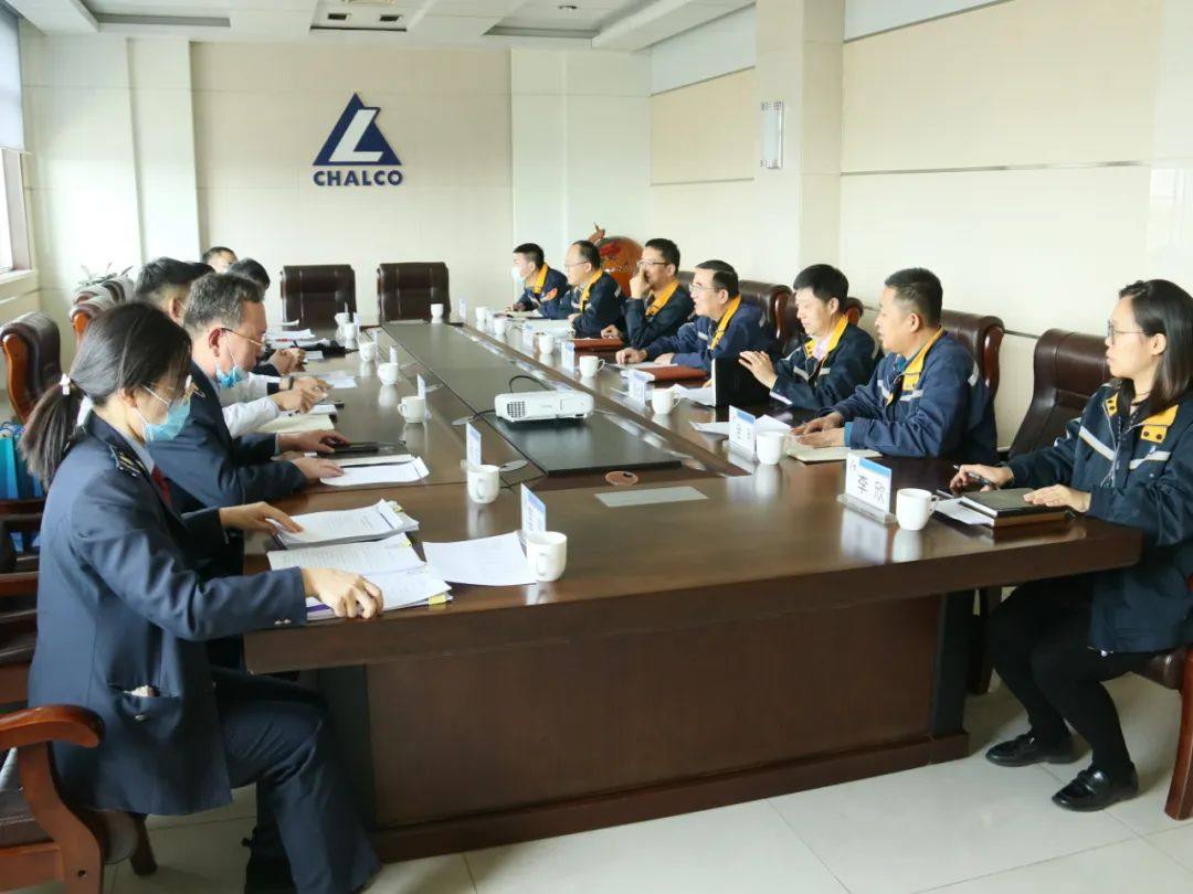 包头市税务局副局长张昊昱一行走访包头铝业