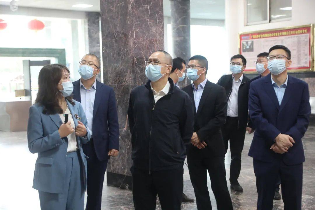 桂林银行董事长吴东一行到吉利百矿集团走访调研