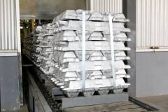 華興鋁業電解鋁生產部鑄造工序積極進行設備技改