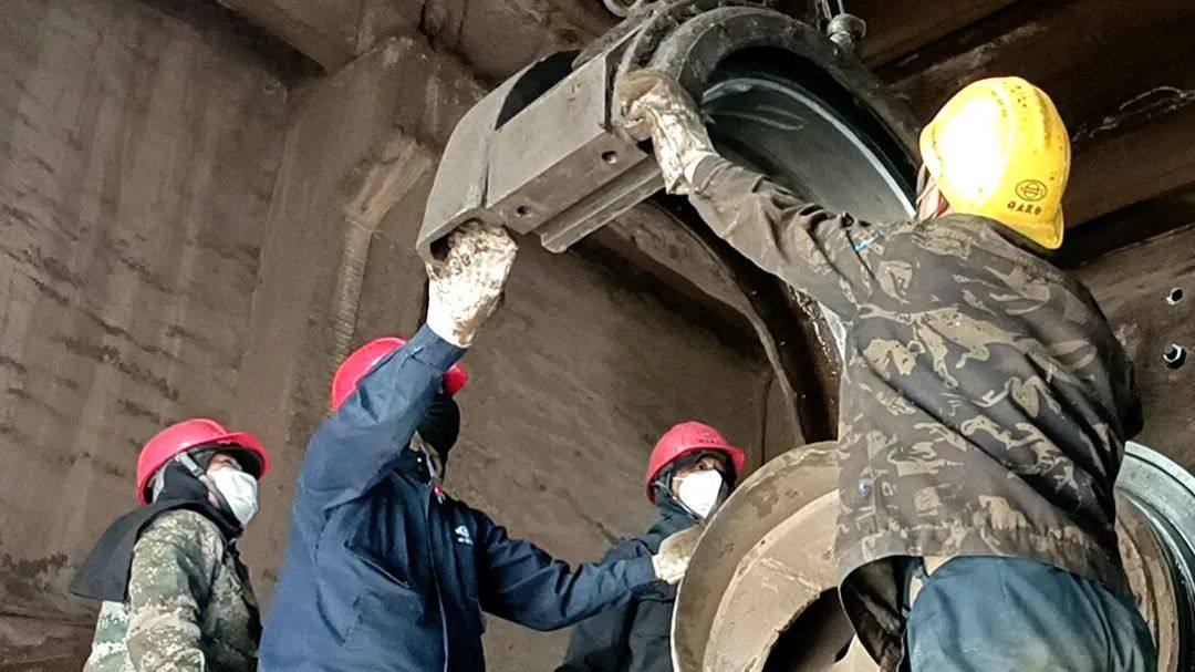 宏躍集團電解鋅廠極板作業區完成2#球磨機大修