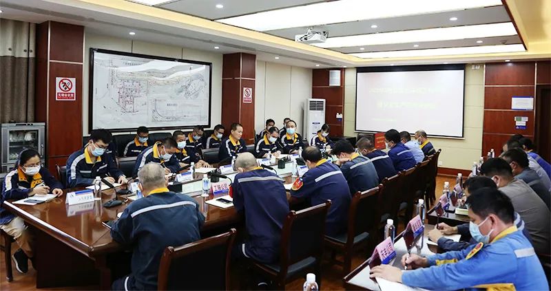 廣西華磊召開5月份安全環保工作例會暨安全環保形勢分析會