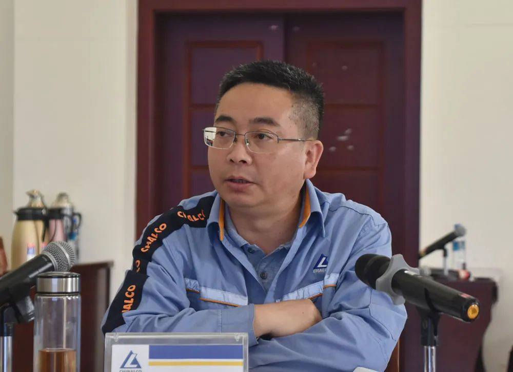 中铝贵州企业召开4月份经济活动分析及全要素对标提升工作会