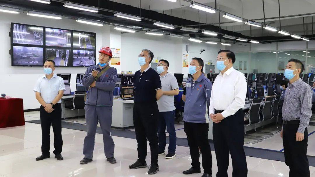 新疆昌吉州政协副主席马建新到访东方希望准东园区