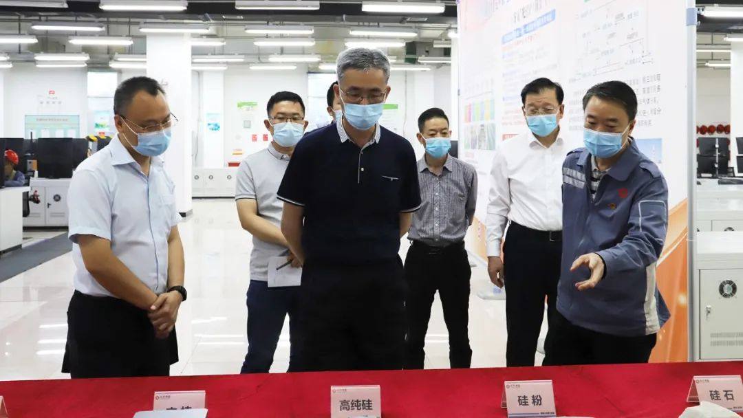 新疆昌吉州政协副主席马建新到访东方希望准东园区