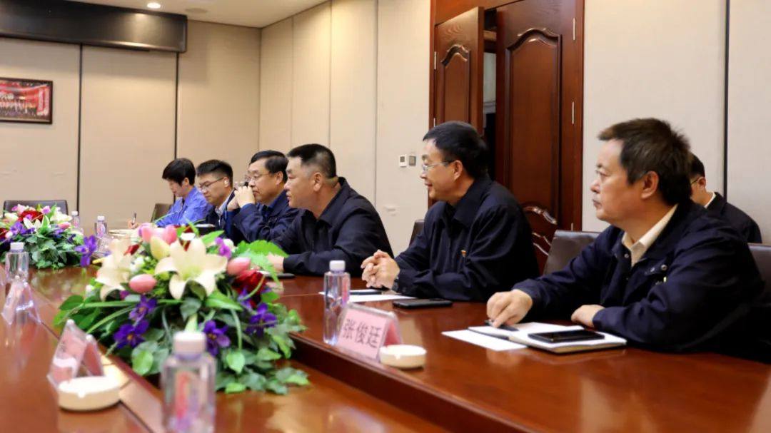 中国银行辽宁省分行副行长喻隆斌一行到葫芦岛有色考察