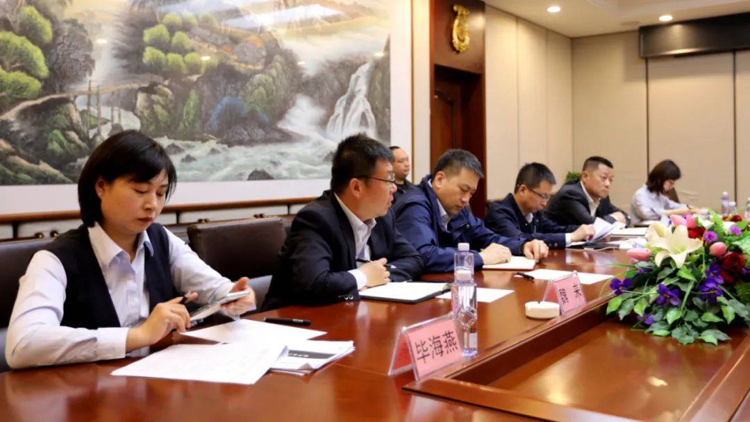 中国银行辽宁省分行副行长喻隆斌一行到葫芦岛有色考察