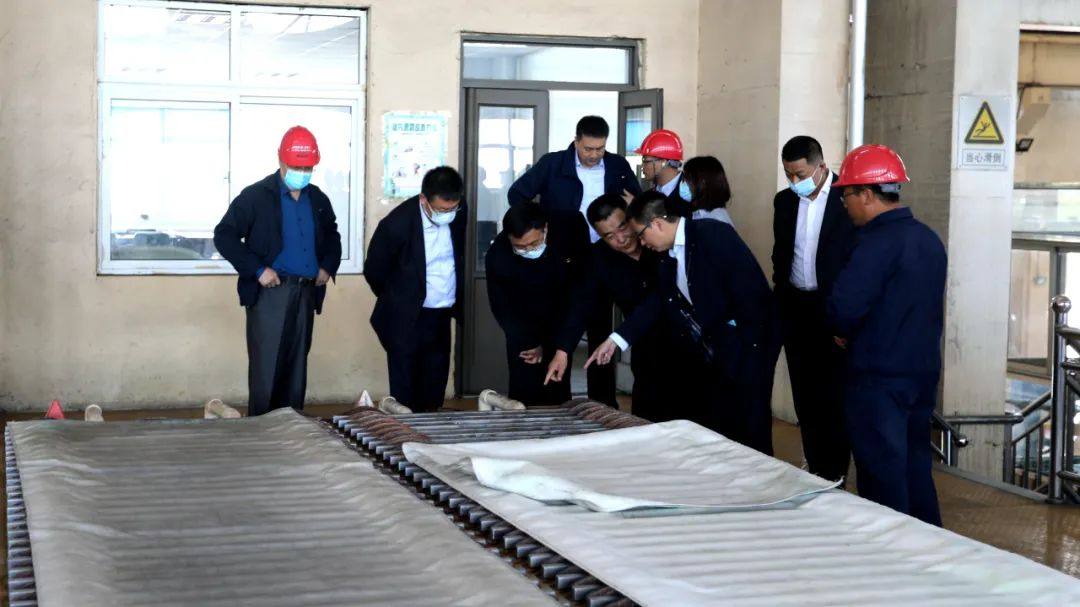 中国银行辽宁省分行副行长喻隆斌一行到葫芦岛有色考察