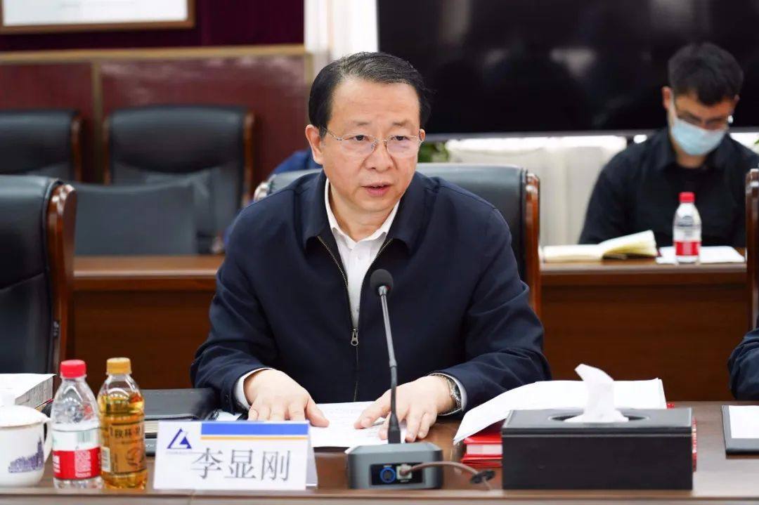 黑龙江省人大常委会副主任李显刚到中铝东轻调研