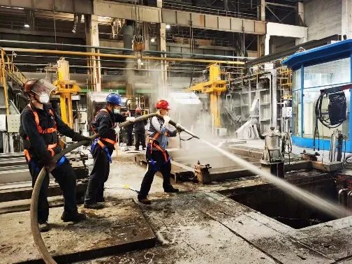 中鋁東輕熔鑄廠提前完成停產檢修任務