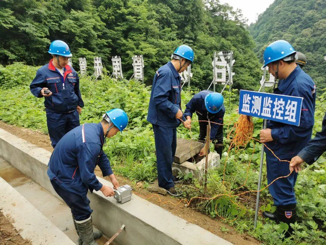 甘肃阳坝铜业举办康县2022年“安全生产月”活动启动仪式和防汛减灾综合应急演练活动
