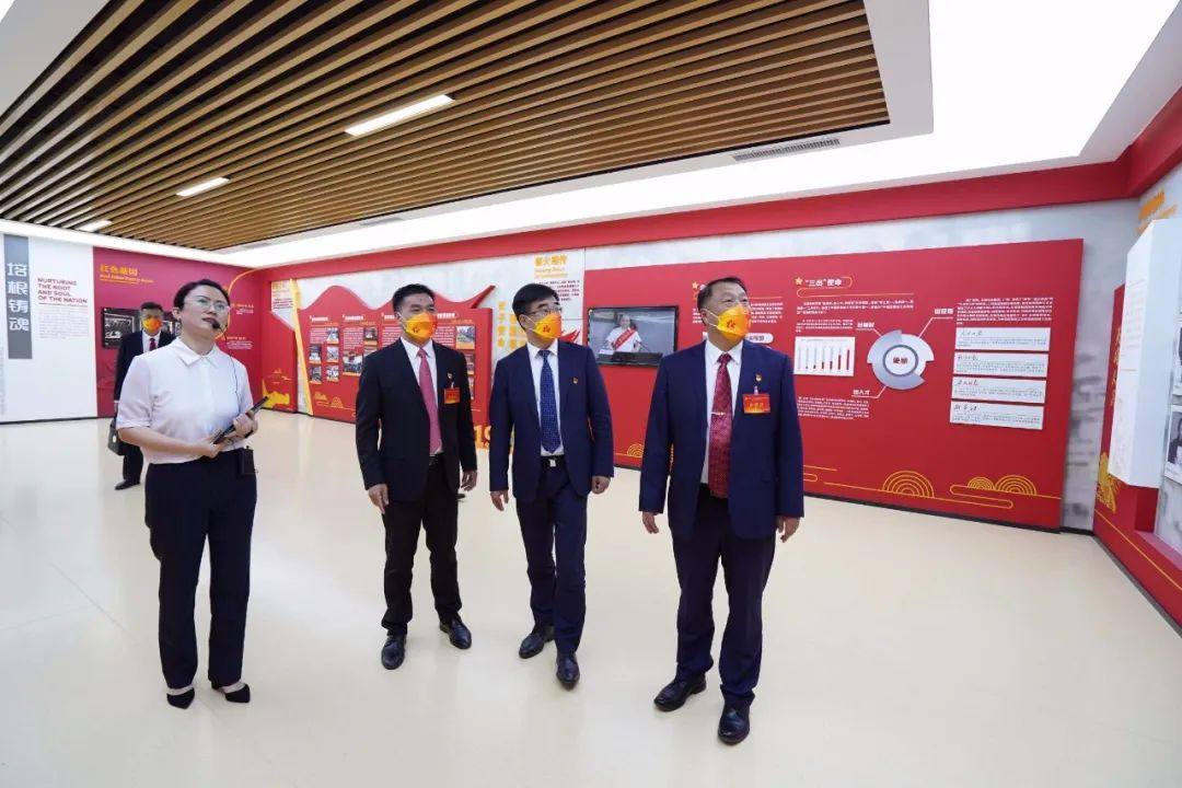 中铝东轻举行中国铝镁加工工业展览馆、中国铝镁加工业历史展览馆改造升级揭幕仪式