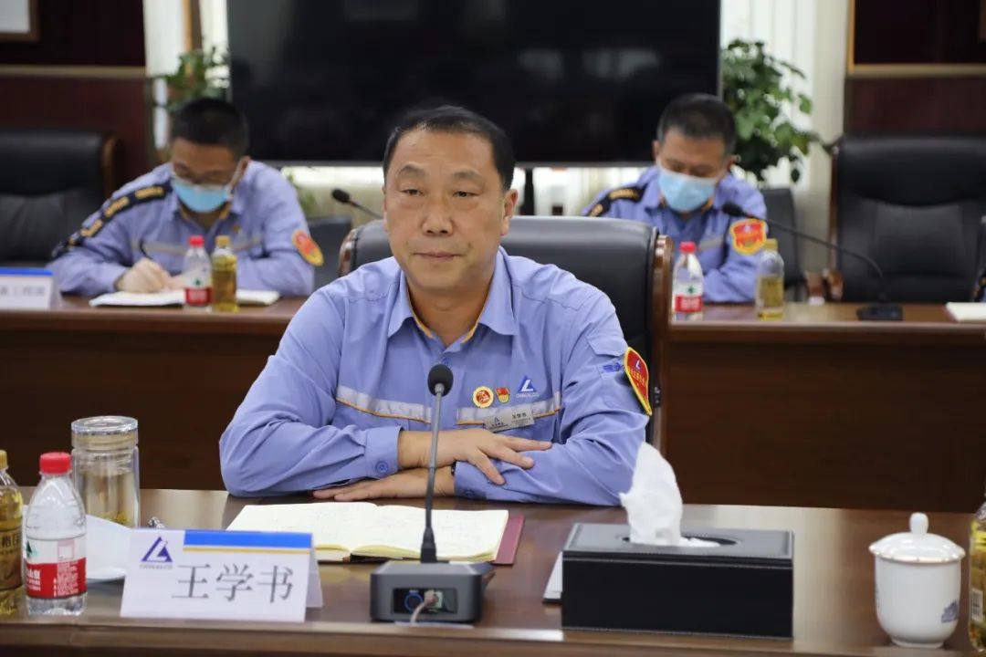 中铝东轻召开5月份经济活动分析会