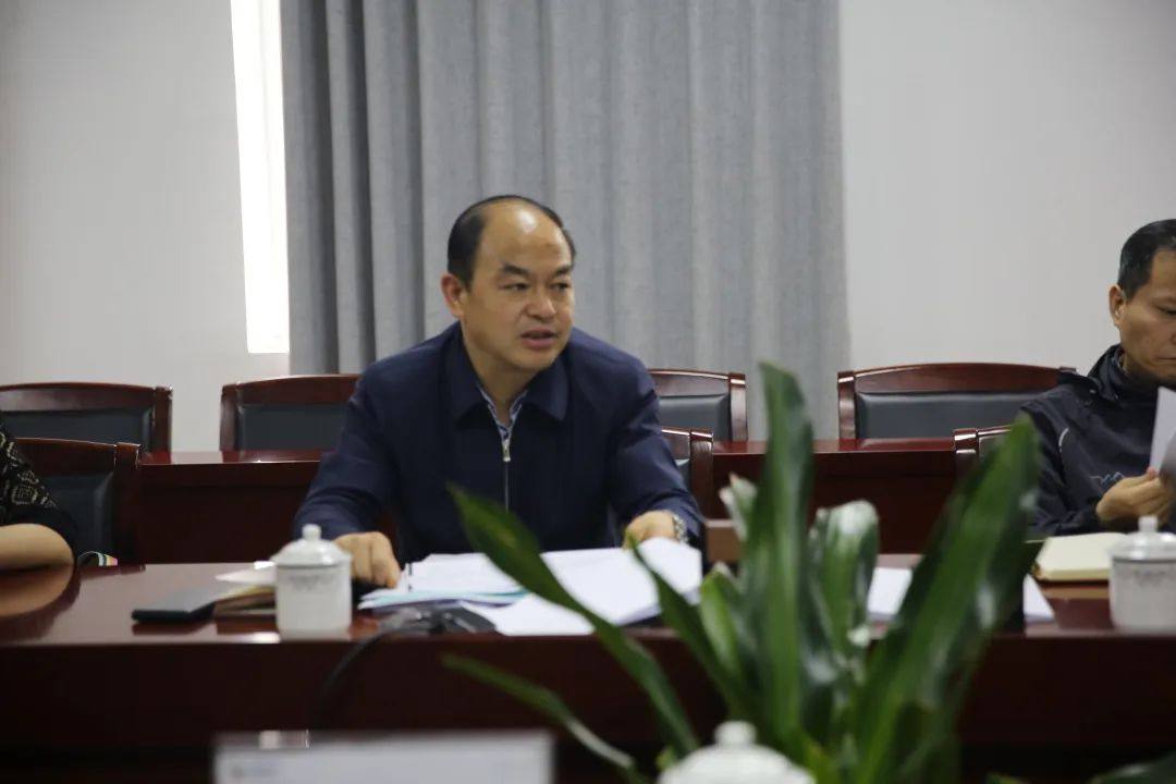 遵义市人大秘书长田景余到国家电投遵义公司调研