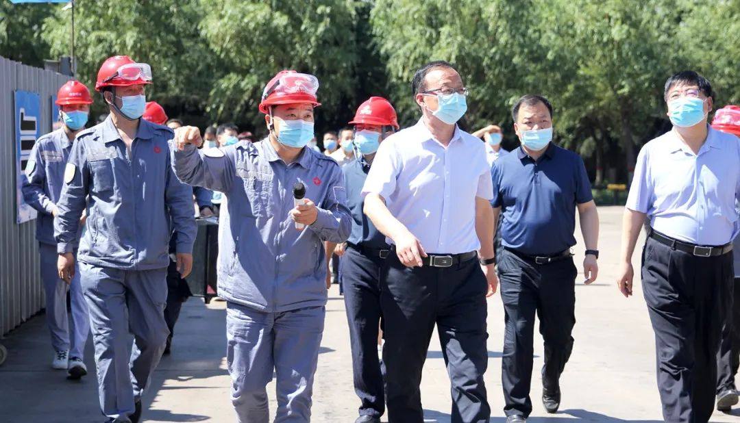 三门峡市委常委、常务副市长万战伟率观摩团到访东方希望渑池铝业