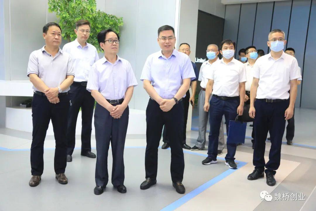 山东省工信厅二级巡视员张登方一行到魏桥创业集团调研