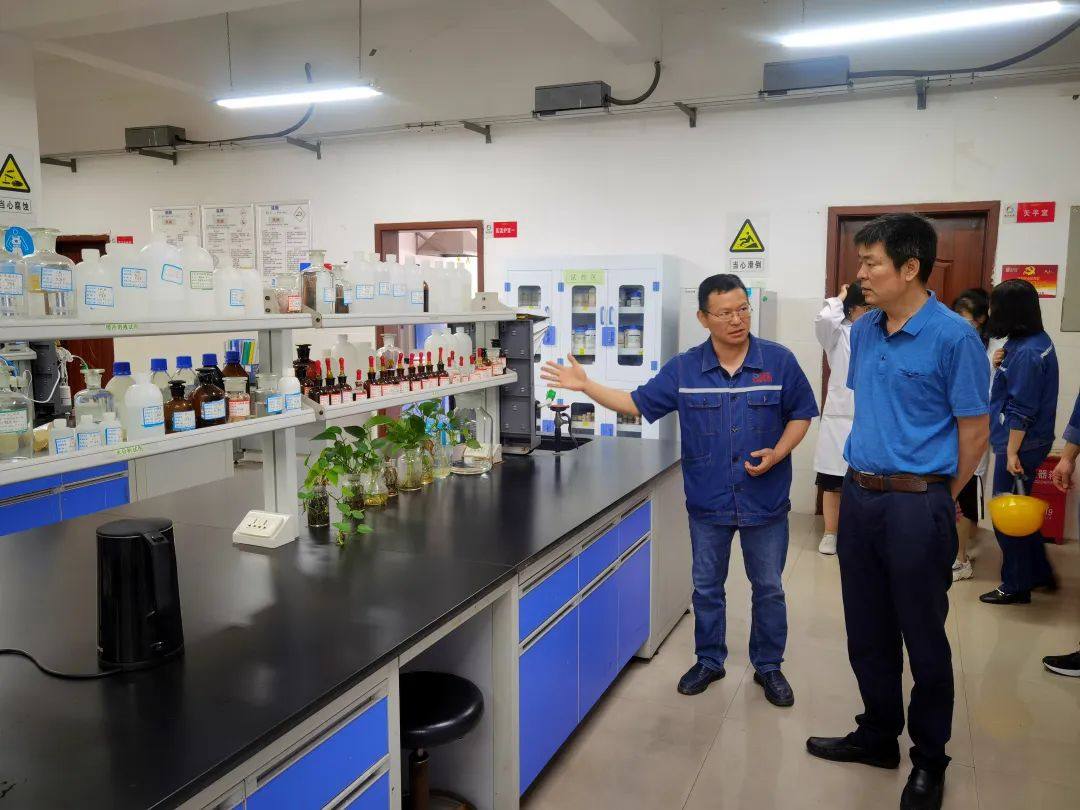 旗能电铝领导彭德、易智民、李永强带队督查现场安全工作