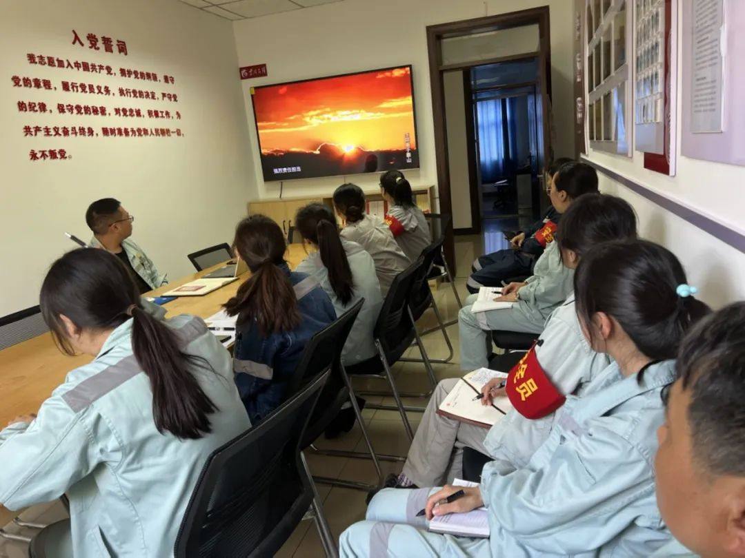 云锡铜业质监车间筑牢安全“双保险”
