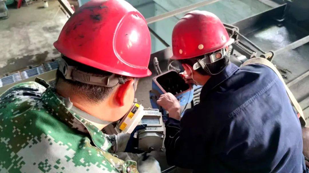 宏躍集團鉛鋅廠電鉛作業區完成電解吊車搶修