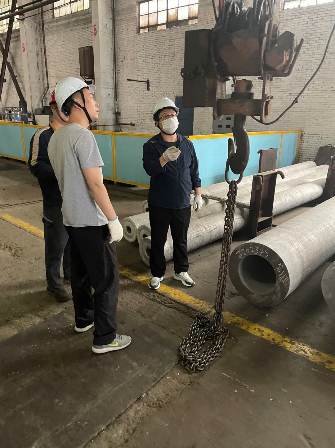 西北铝进行特种设备定期检验工作