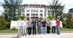 中国驻棉兰总领事张敏一行到南山铝业印尼宾坦氧化铝公司调研指导工作