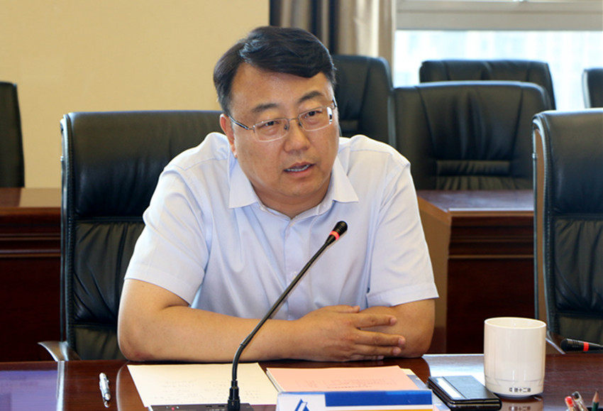 中条山集团董事长魏迎辉与中色十二冶金建设有限公司举行工作交流座谈会